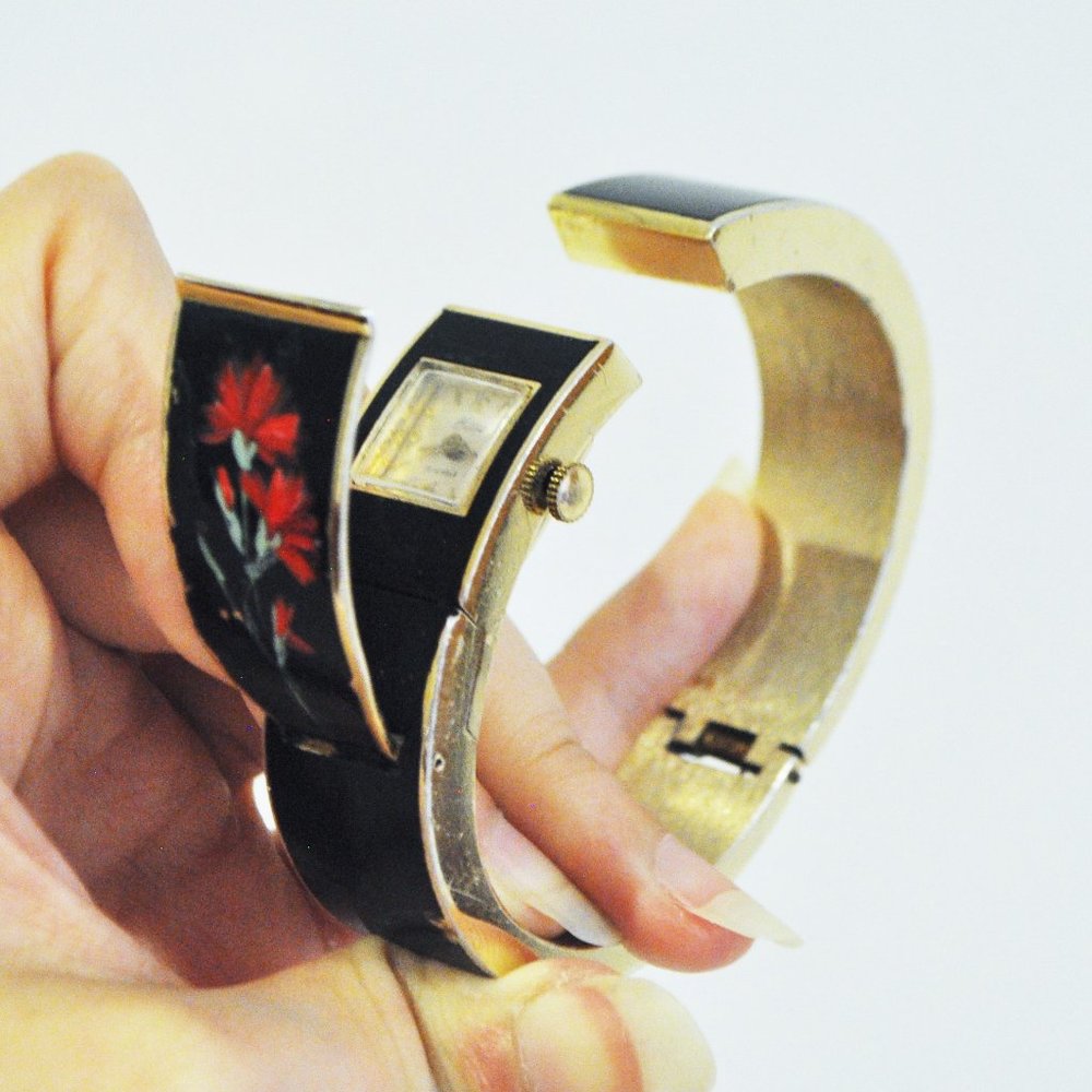 VTG Hidden Secret SWISS Watch Handpainted Bracelet